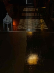 Renovace drevene podlahy restaurace praha