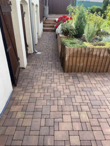 Cisteni a impregnace zamkove dlazby Praha