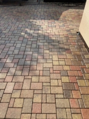 Cisteni zamkove dlazby Praha